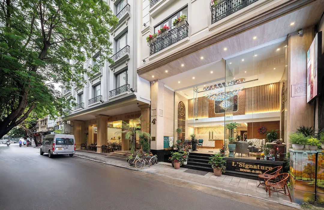 L'Signature Hotel & Spa-1