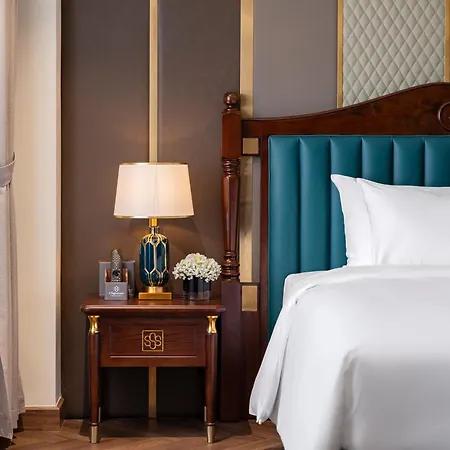 L'Signature Hotel & Spa-3